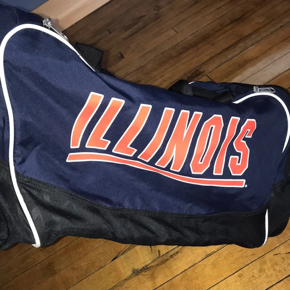 Nike sturdy duffel
