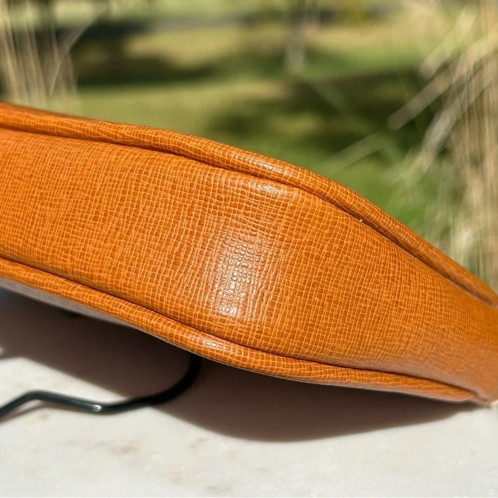 Dooney & Bourke this structured