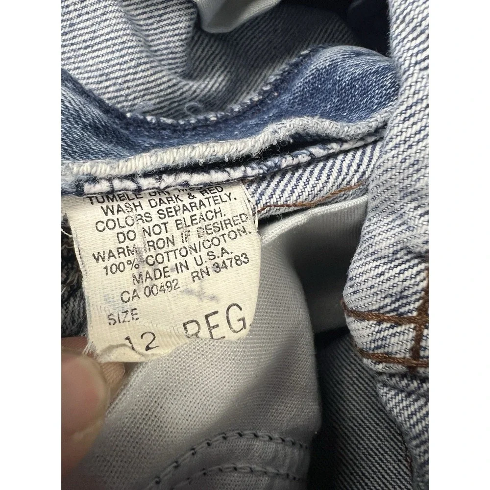 Lee preowned good