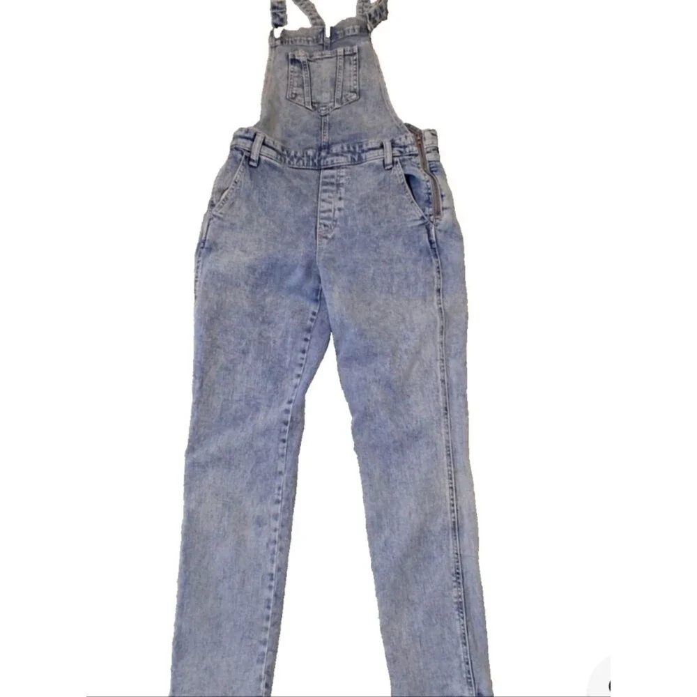 Blue Denim Overalls Old Navy Pockets , Side zip, Skinny Size 4