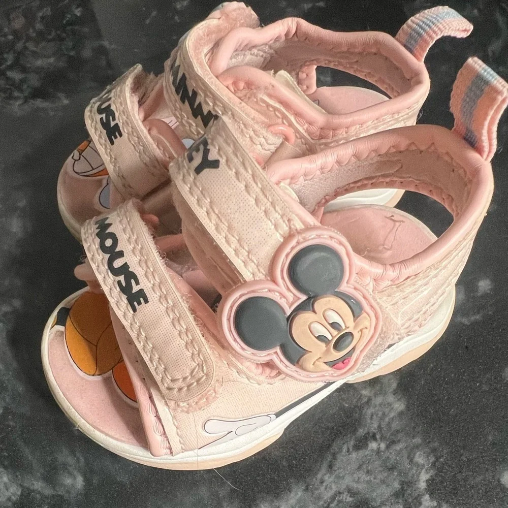 N/A minnie mickey