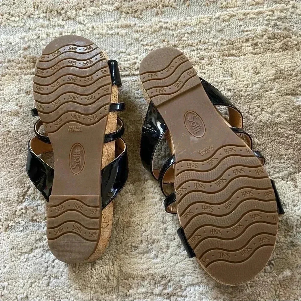 Sofft patent leather
