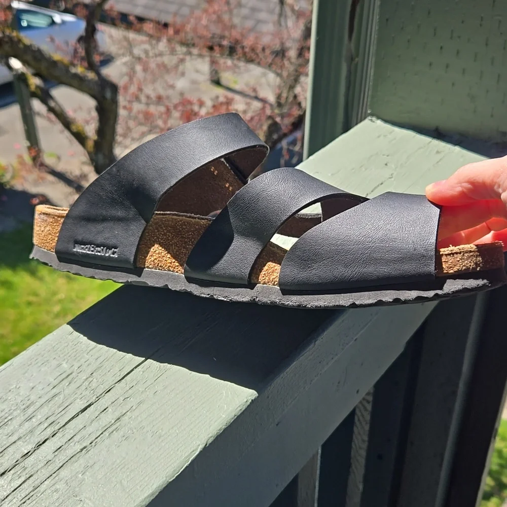 Birkenstock please note