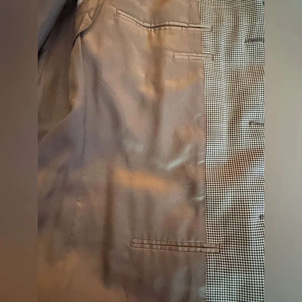 Canali this premium