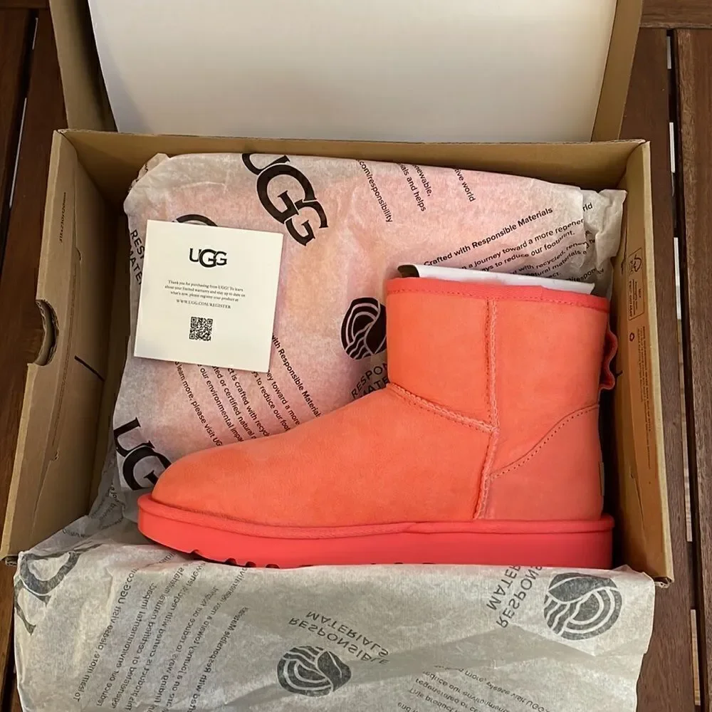 UGG brand new