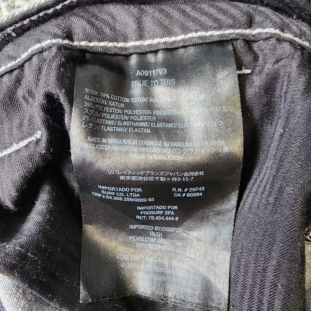 Volcom men size