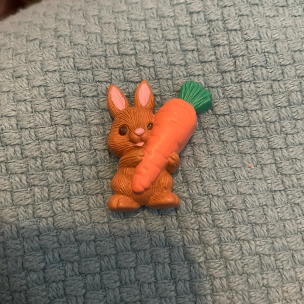 Hallmark pin easter