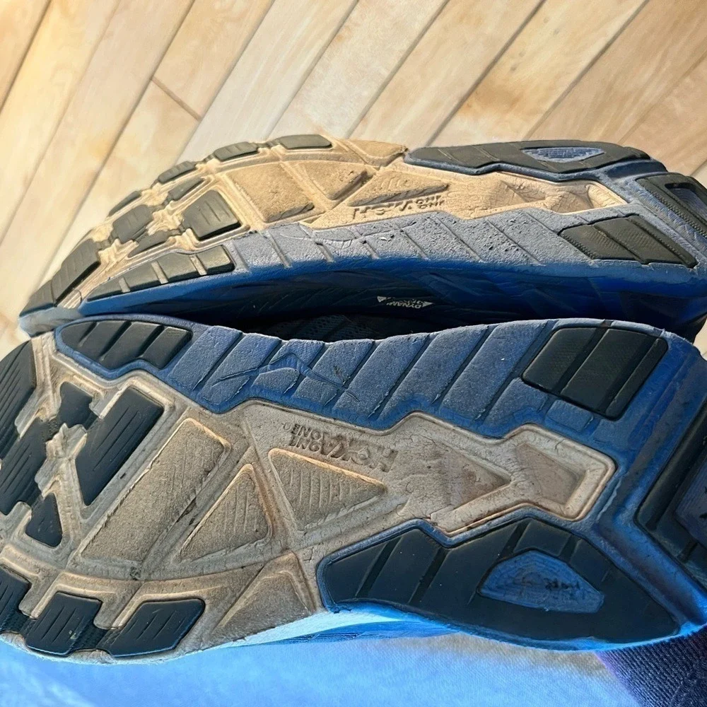 Hoka One One hoka one