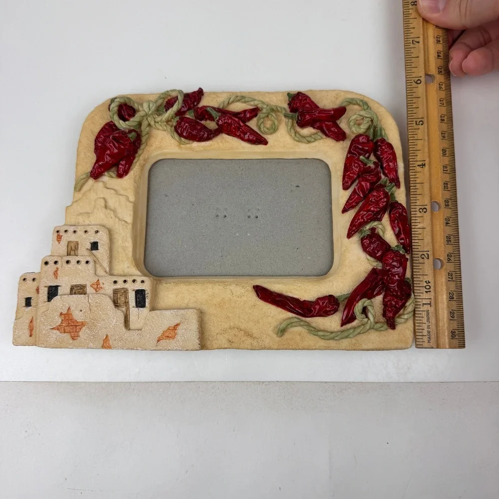 Frameology Red Chili Peppers Adobe Style 3d Resin Ceramic Picture Frame Souvenir