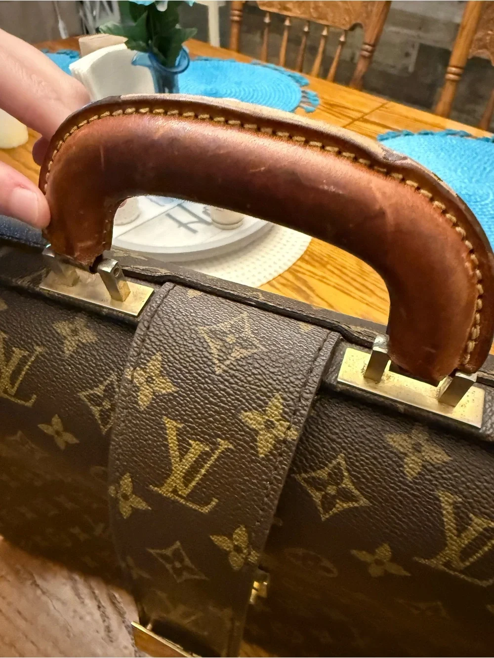 Louis Vuitton authentic louis