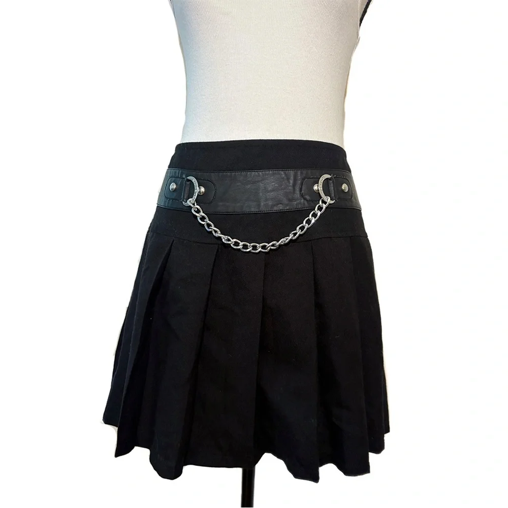 Royal Bones pinned mix mall