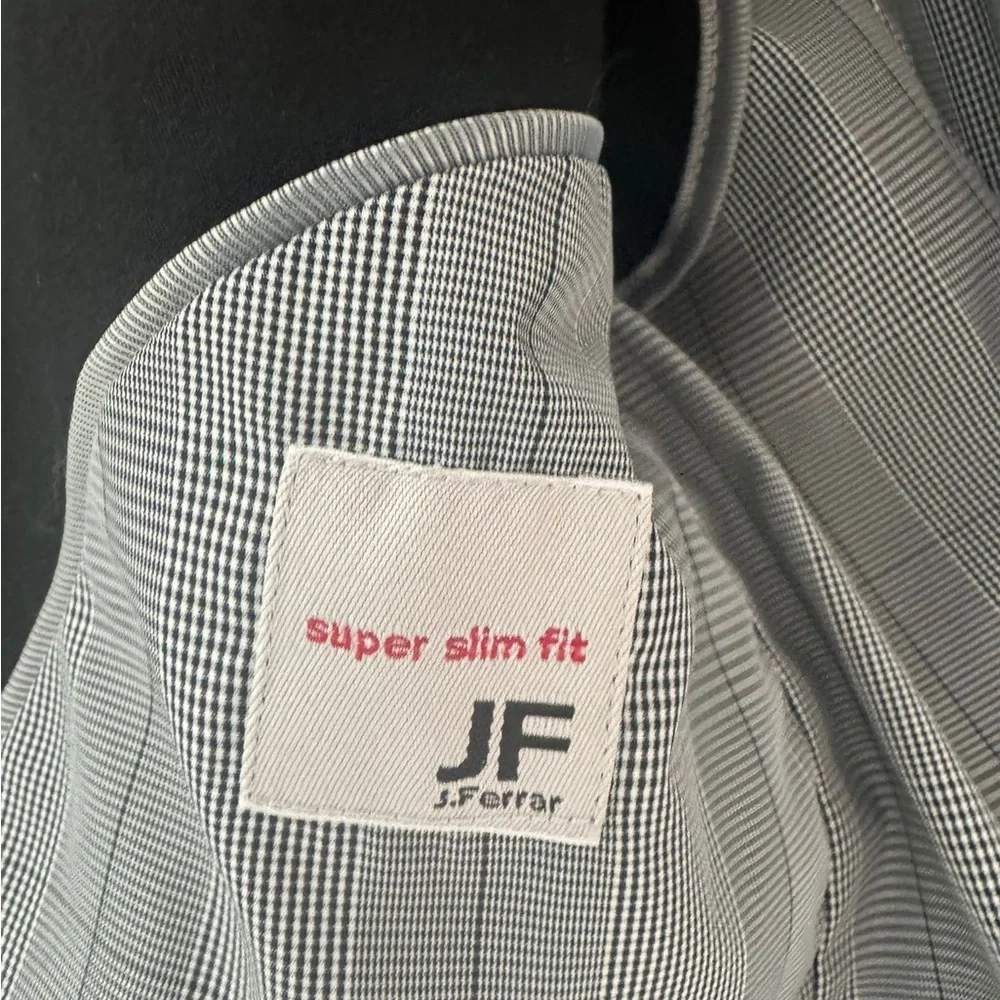 jf j.ferrar look sharp