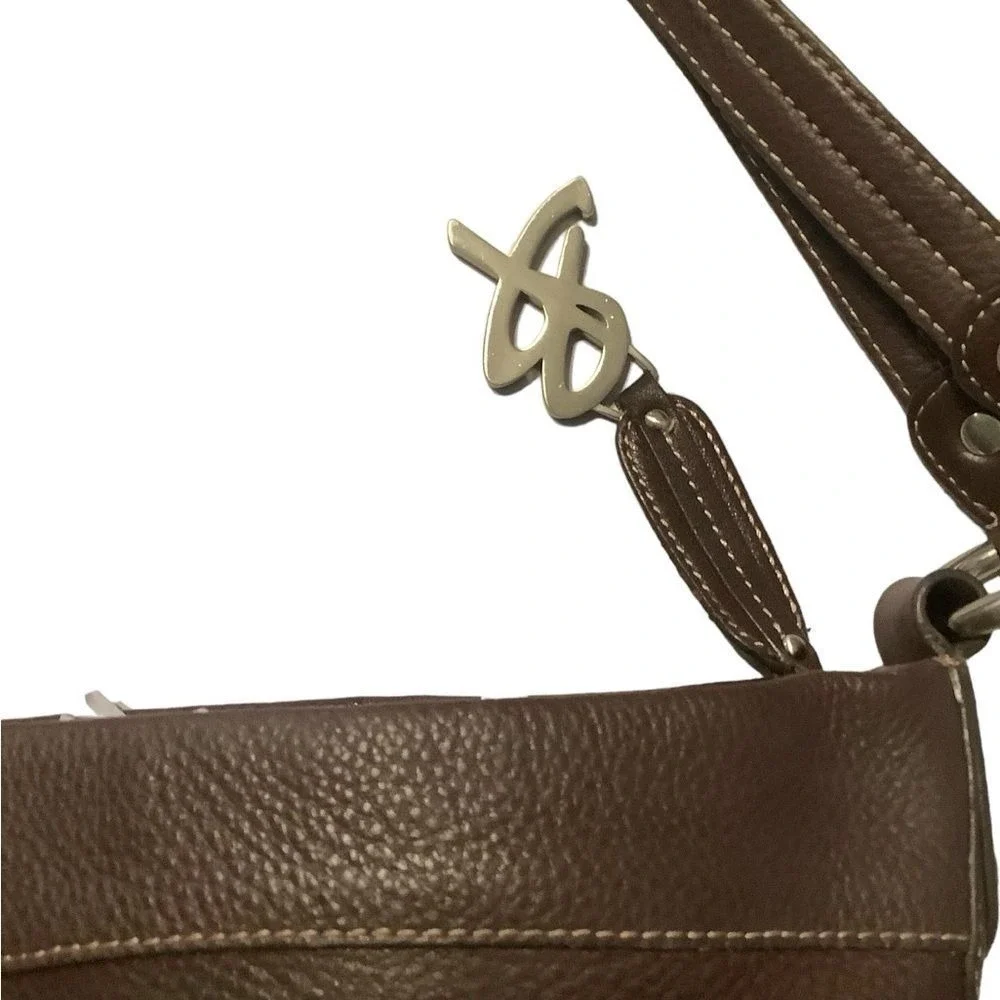 pebble leather