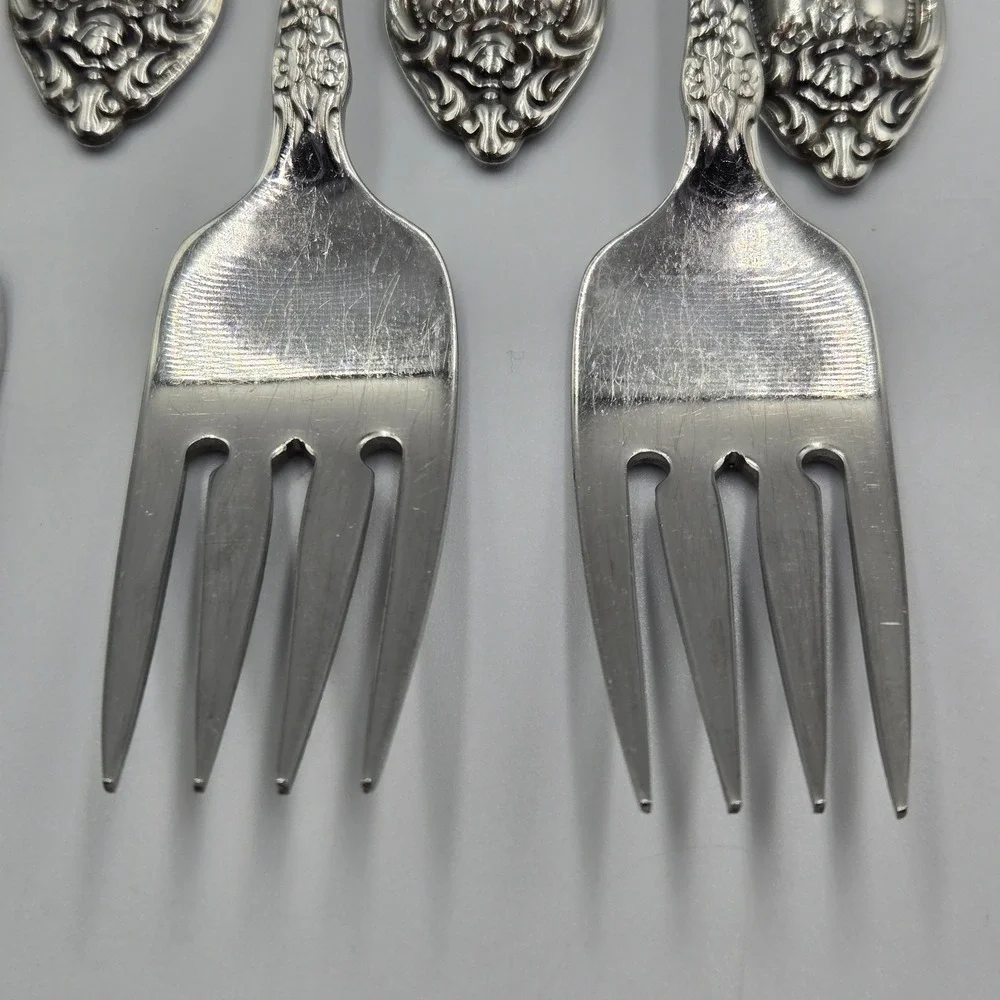Oneida salad forks