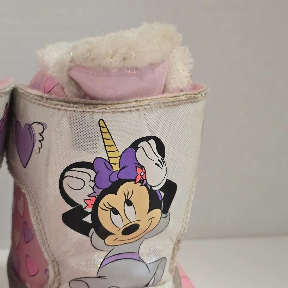 Disney by keywords minnie