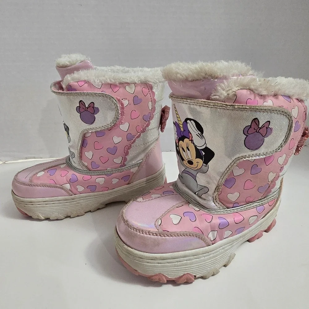 Disney size design iridescent
