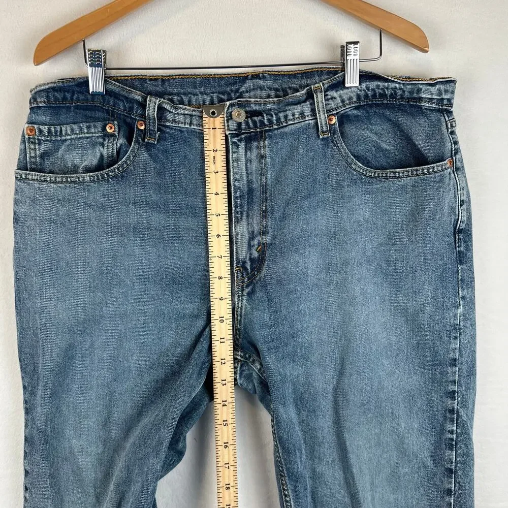 Levis levis 559
