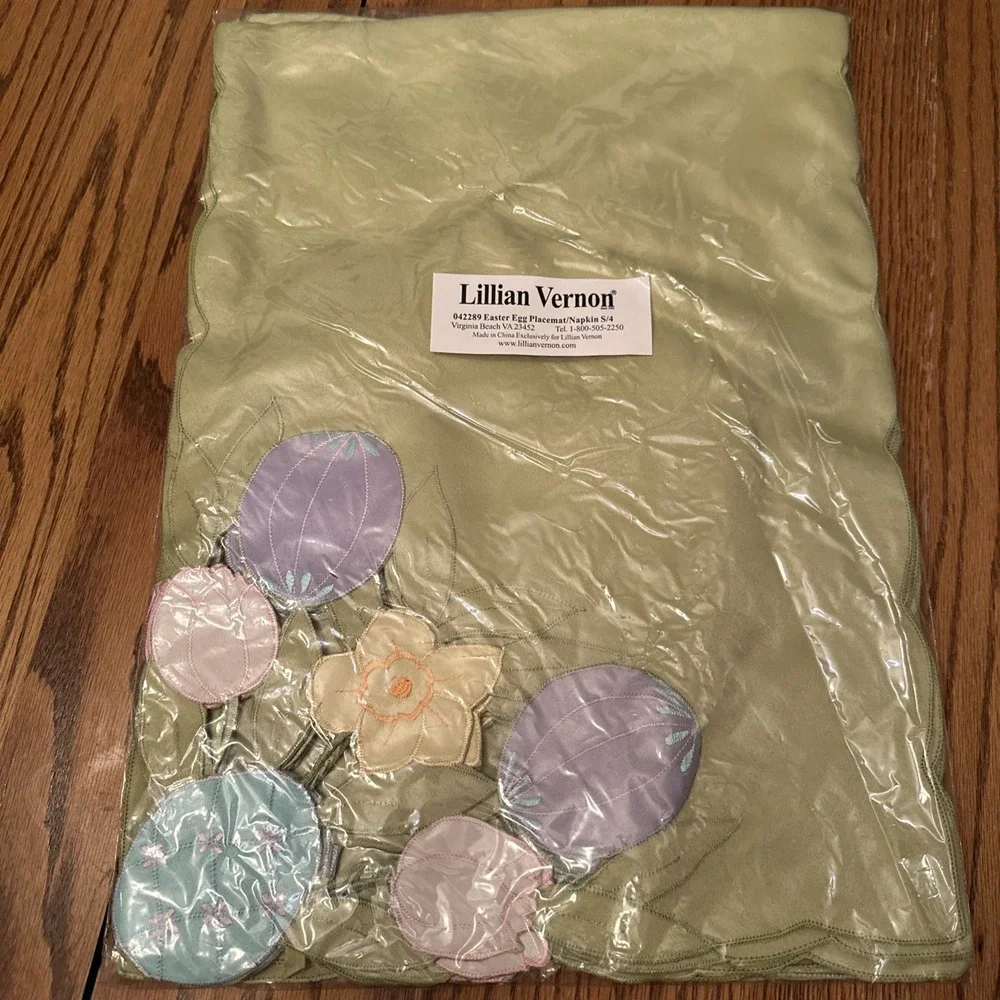 Lillian Vernon 042289 Easter Egg Placemat And‎ Napkin Set 4 Each New In Package