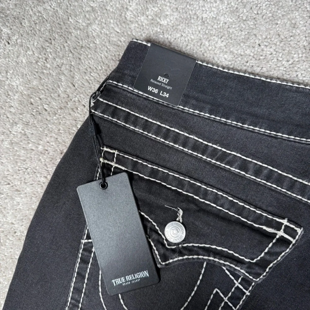 NWT True Religion Ricky Big T Flap Straight Men's‎ 36x33 Jeans Grey Smoky Denim