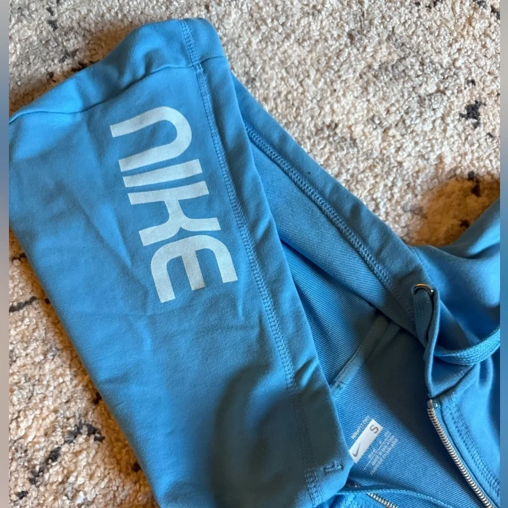 Nike tag has