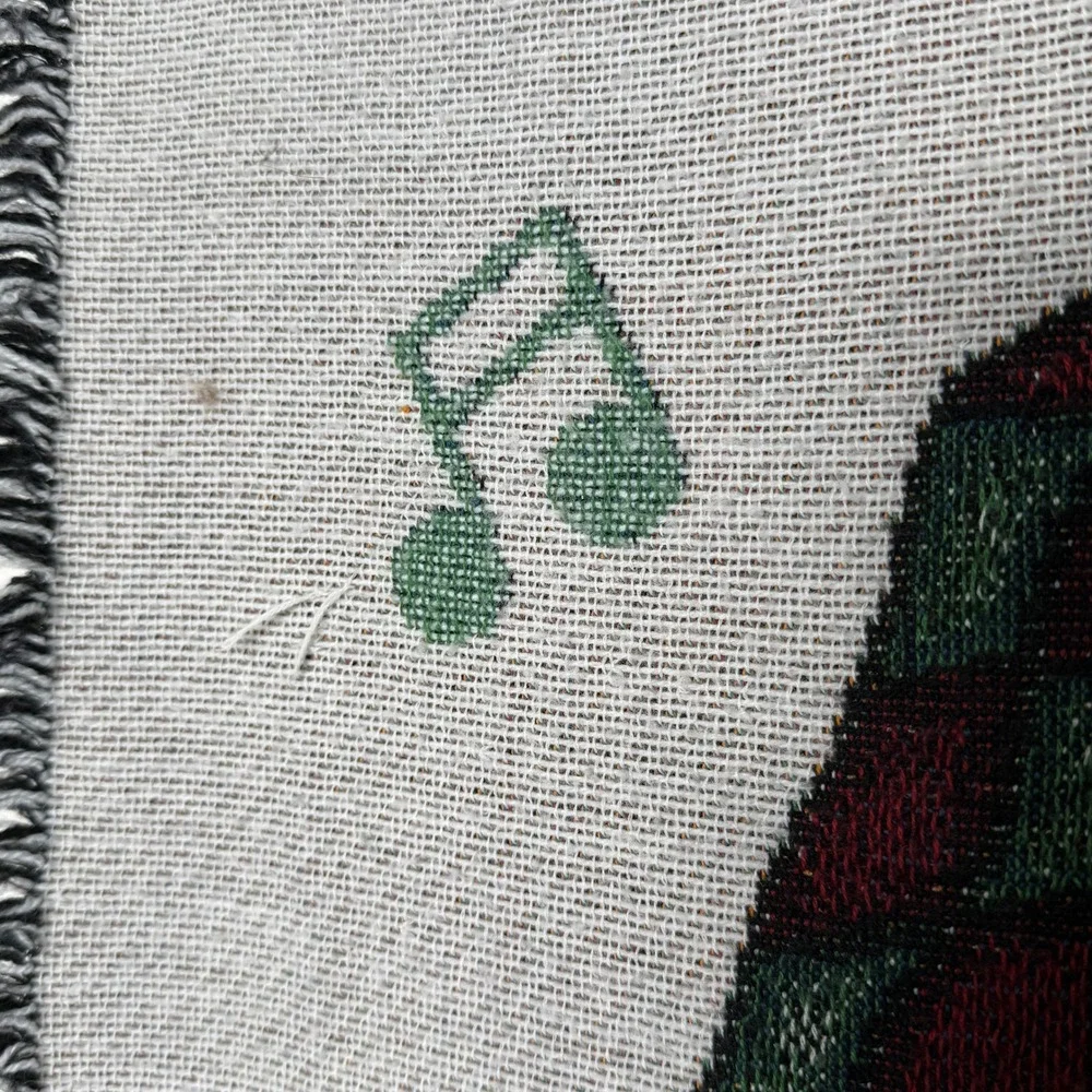 American Weavers size medium