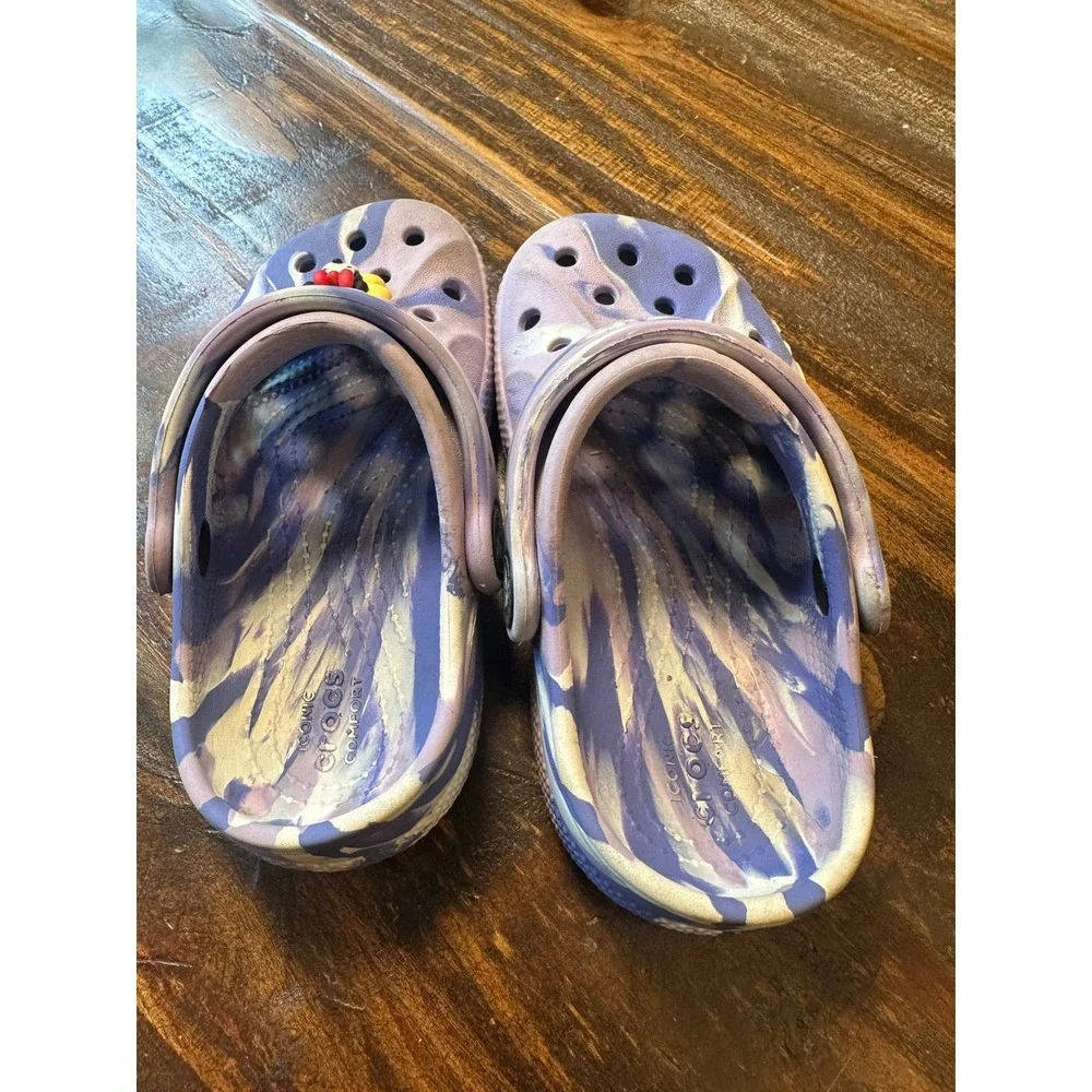 CROCS classic clogs