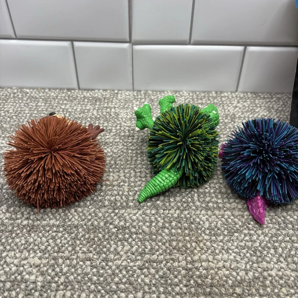 Koosh Ball Set Dinosaurs Tax Plain And Sling Shot Fidget Fun VTG Toys‎