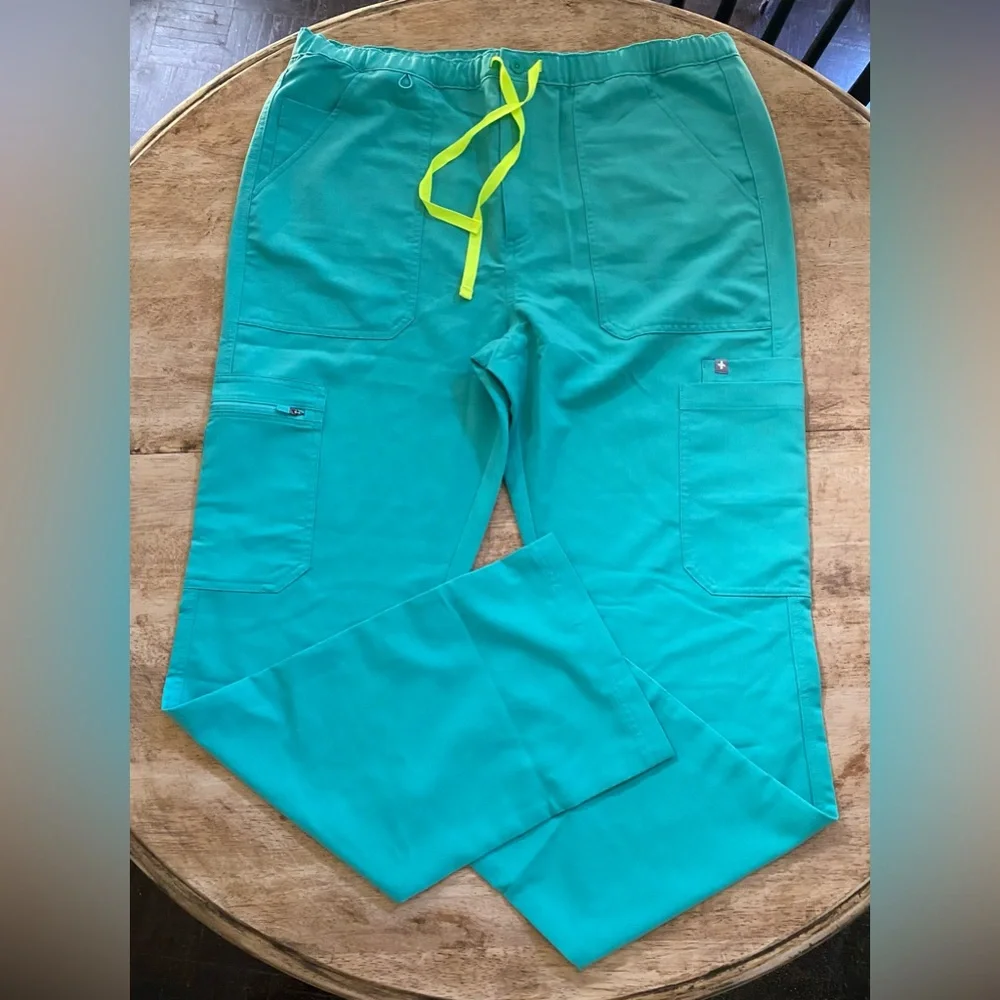 Figs men’s size