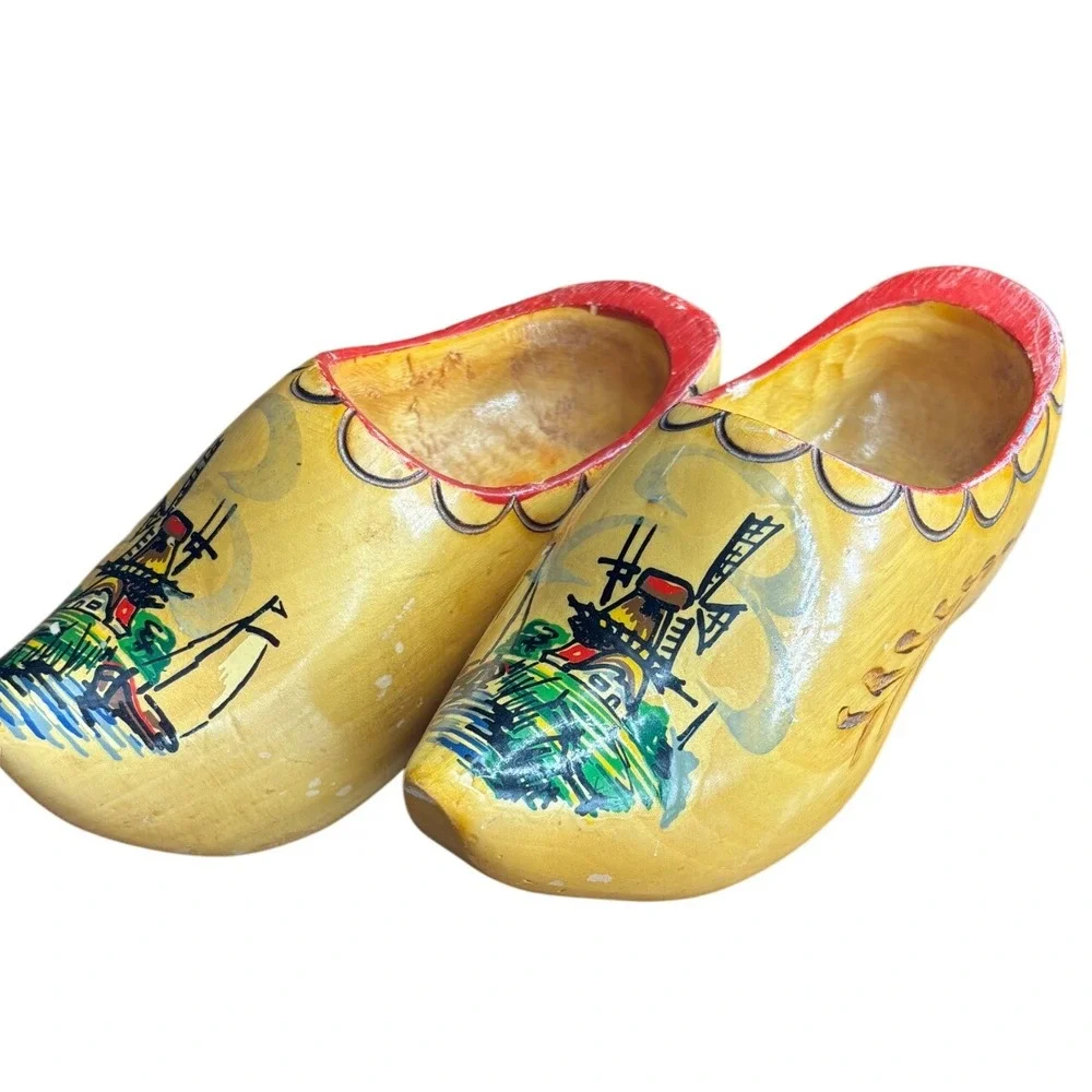 N/A theme clogs