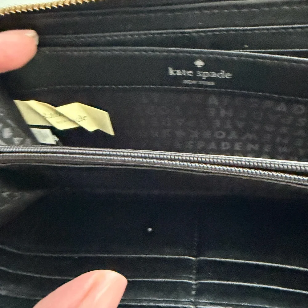 Kate Spade Grove Street Neda Black Zip Around Wallet