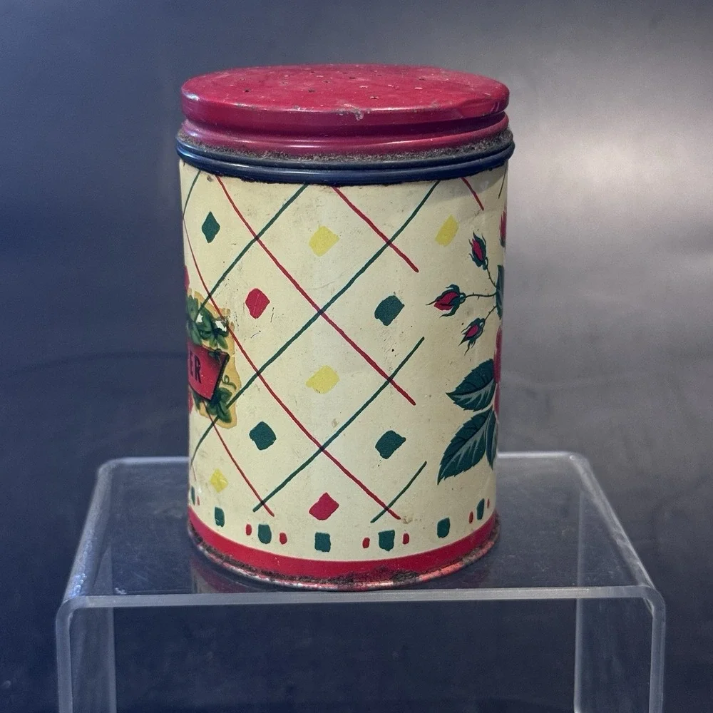 Ohio Art are shakers vintage