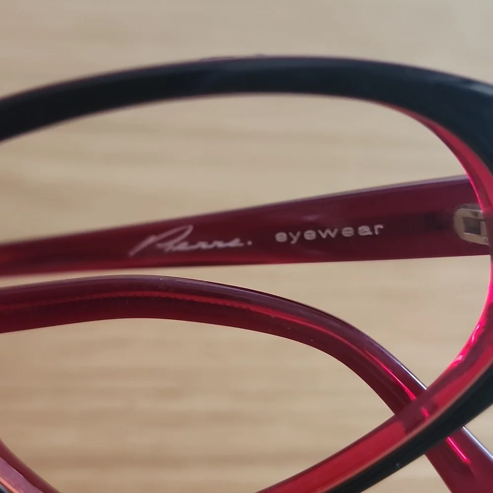 Pierre Eyewear excellent frame