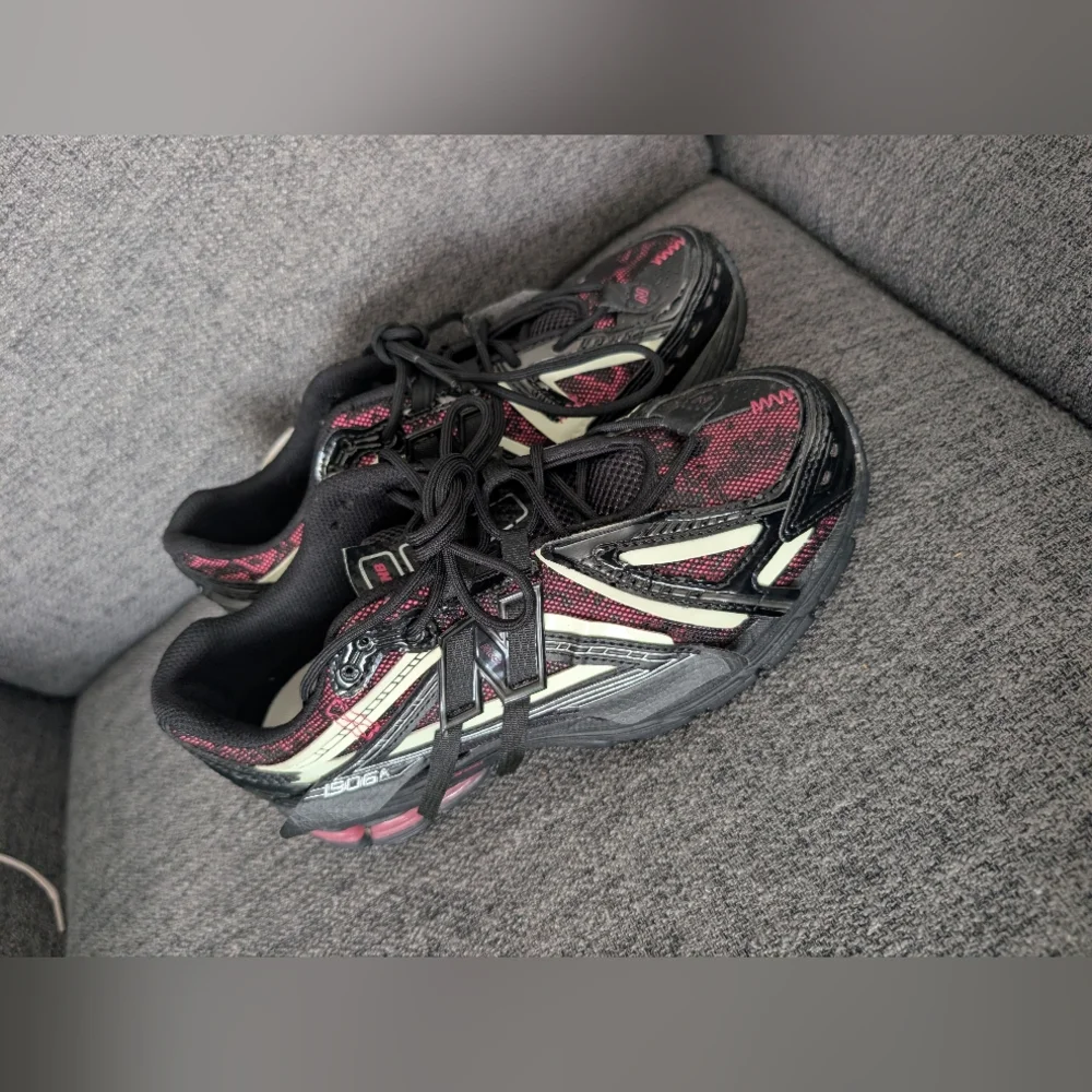 New Balance eye catching