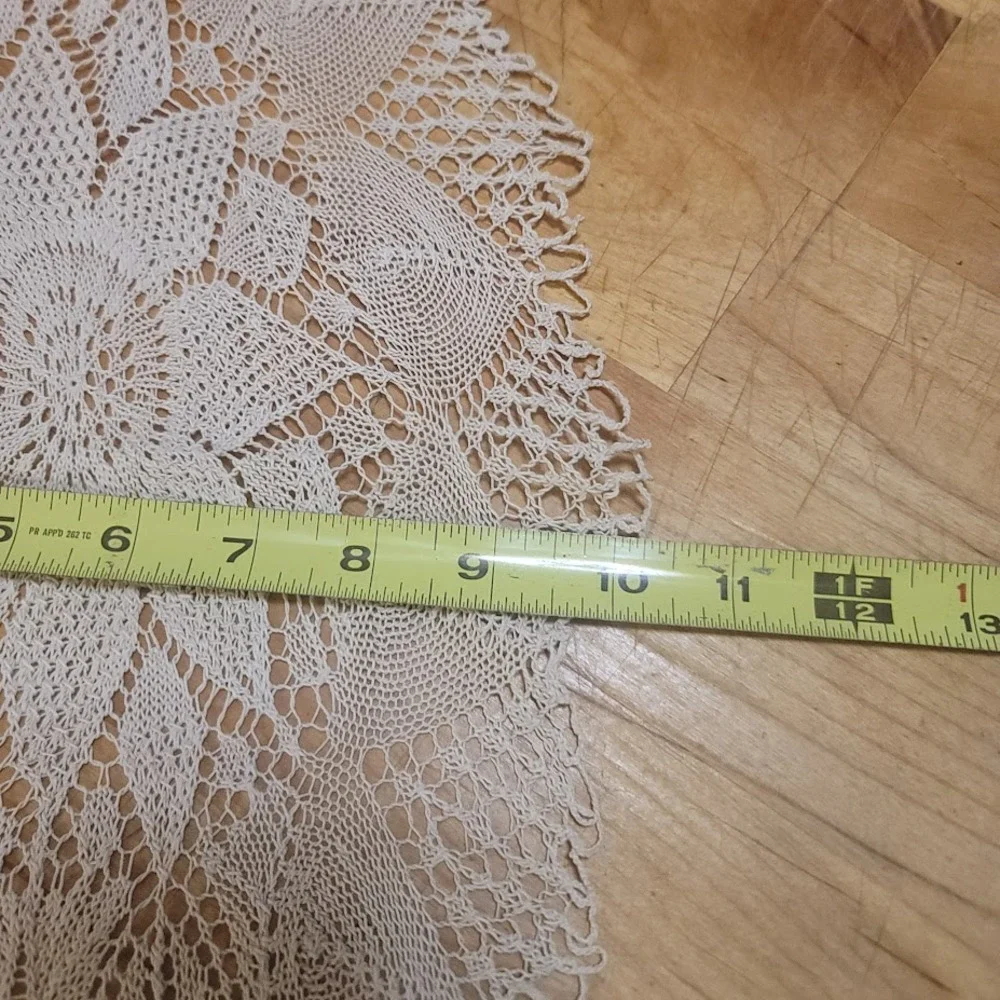 Vintage crochet cream