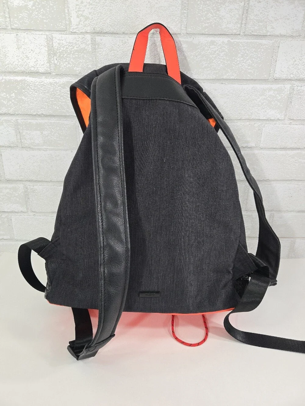 Aldo ulelilian dark