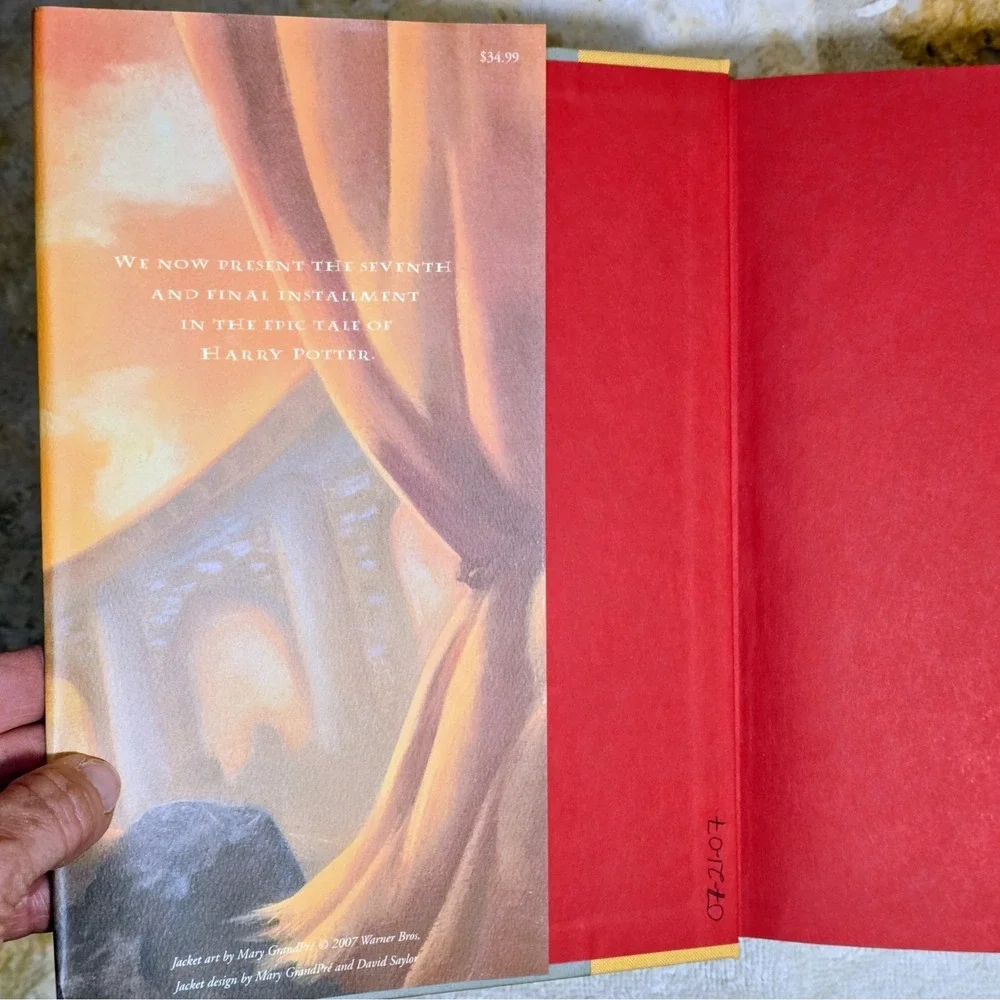 Harry Potter and the Deathly Hallows 1st Edition 1st Printing Hardcover 2007
