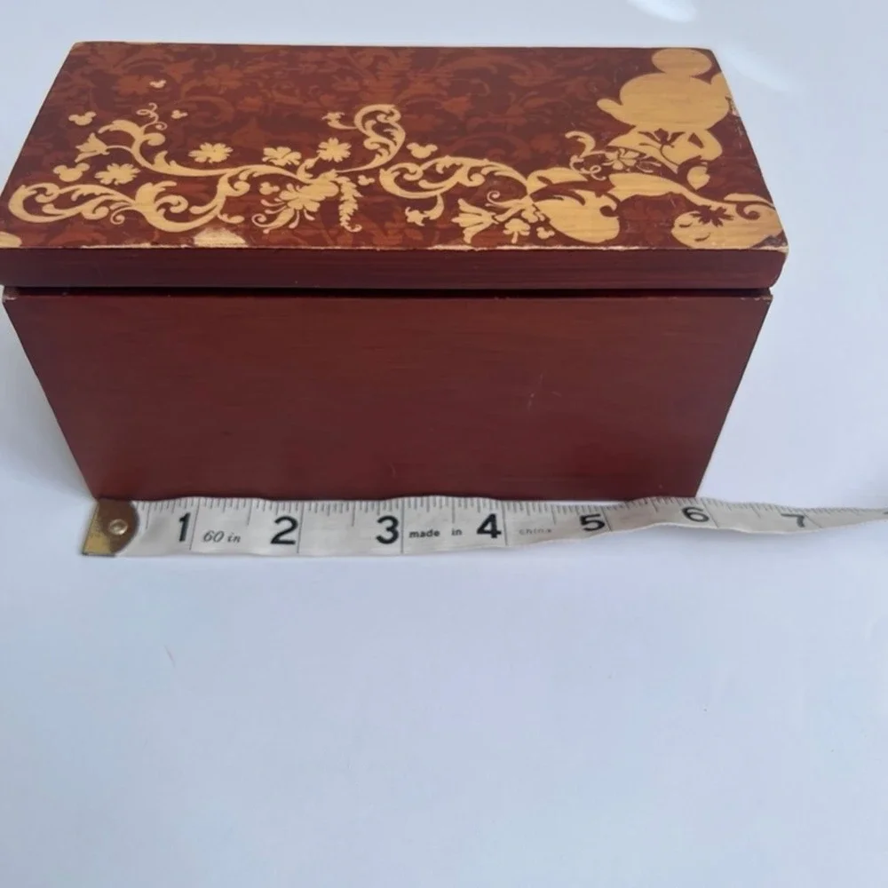 Disney Parks Mickey‎ Mouse Wooden Keepsake Trinket Box Cherry Finish