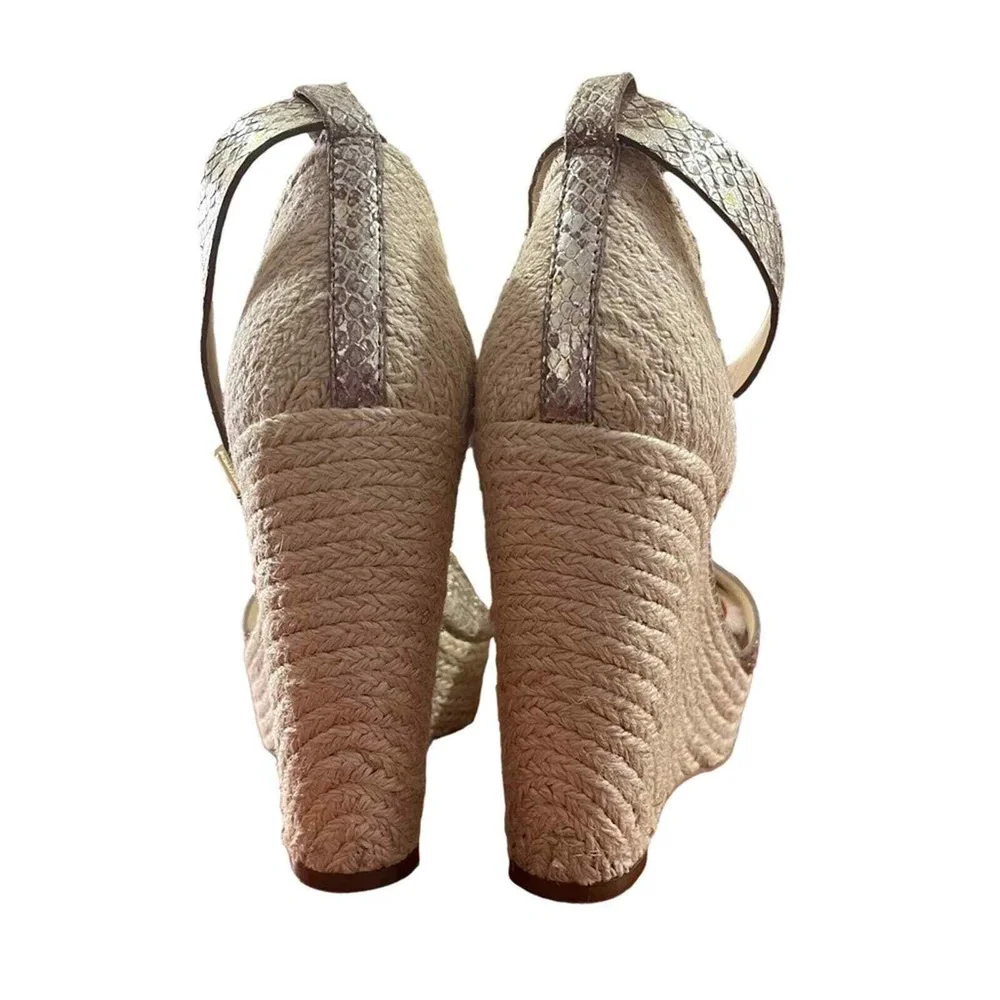 Vince Camuto vince camuto