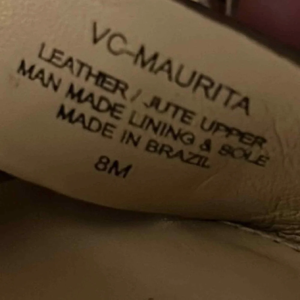 Vince Camuto vince camuto