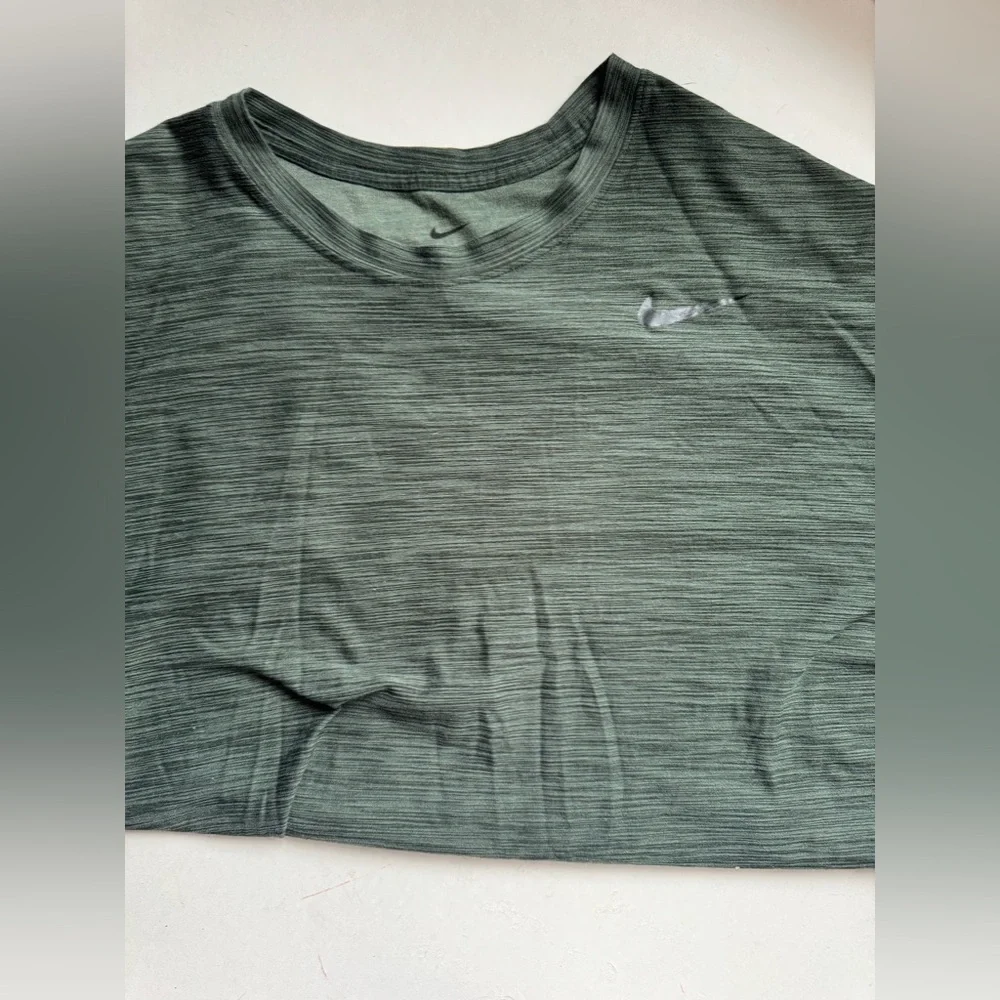 Nike Dri-Fit Shirt Size LG