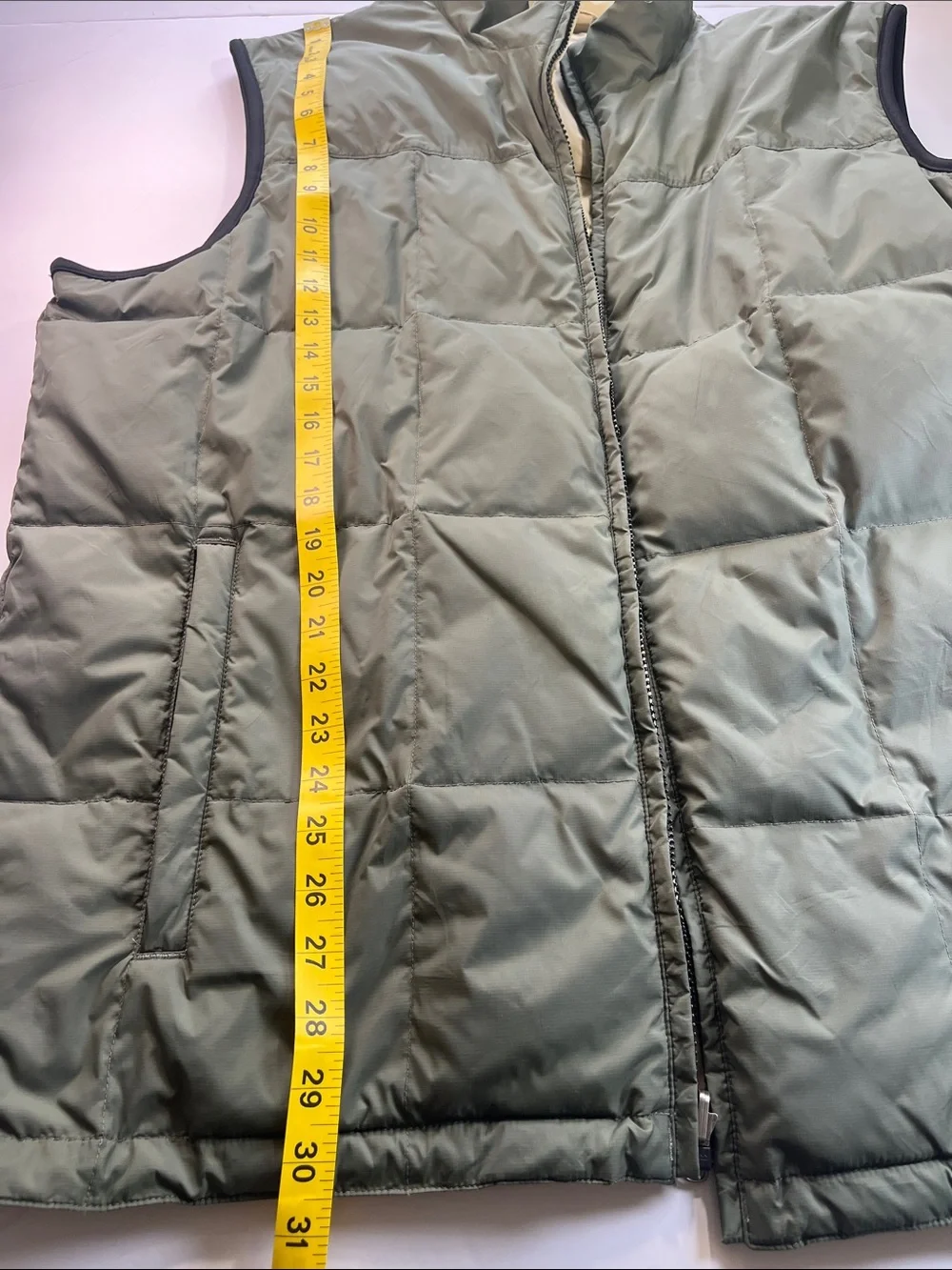Eddie Bauer lightweight quilted