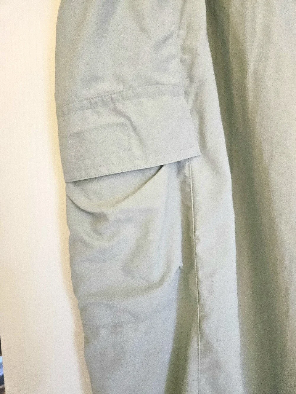 Columbia Sportswear Company approx measurements