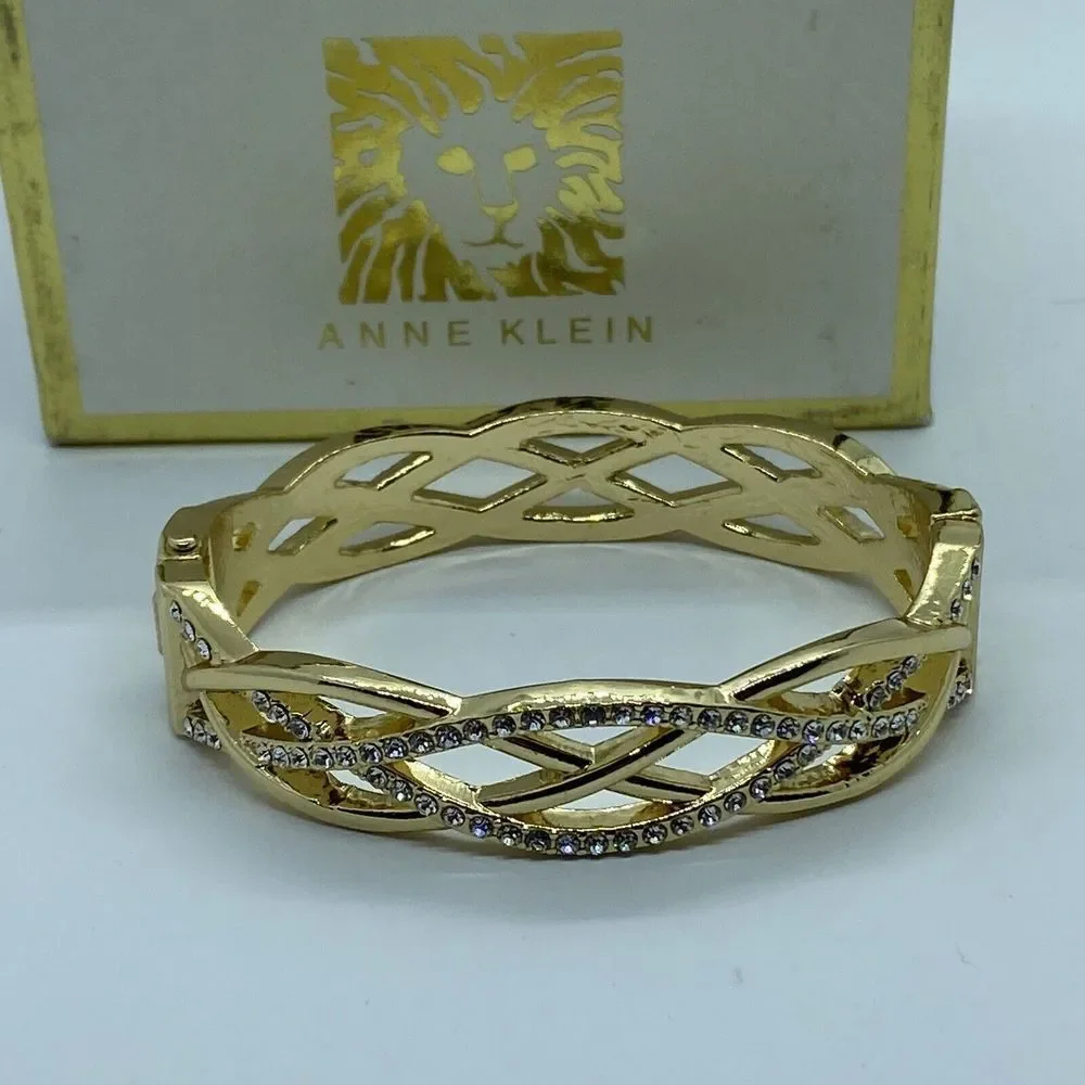 Anne Klein anne klein