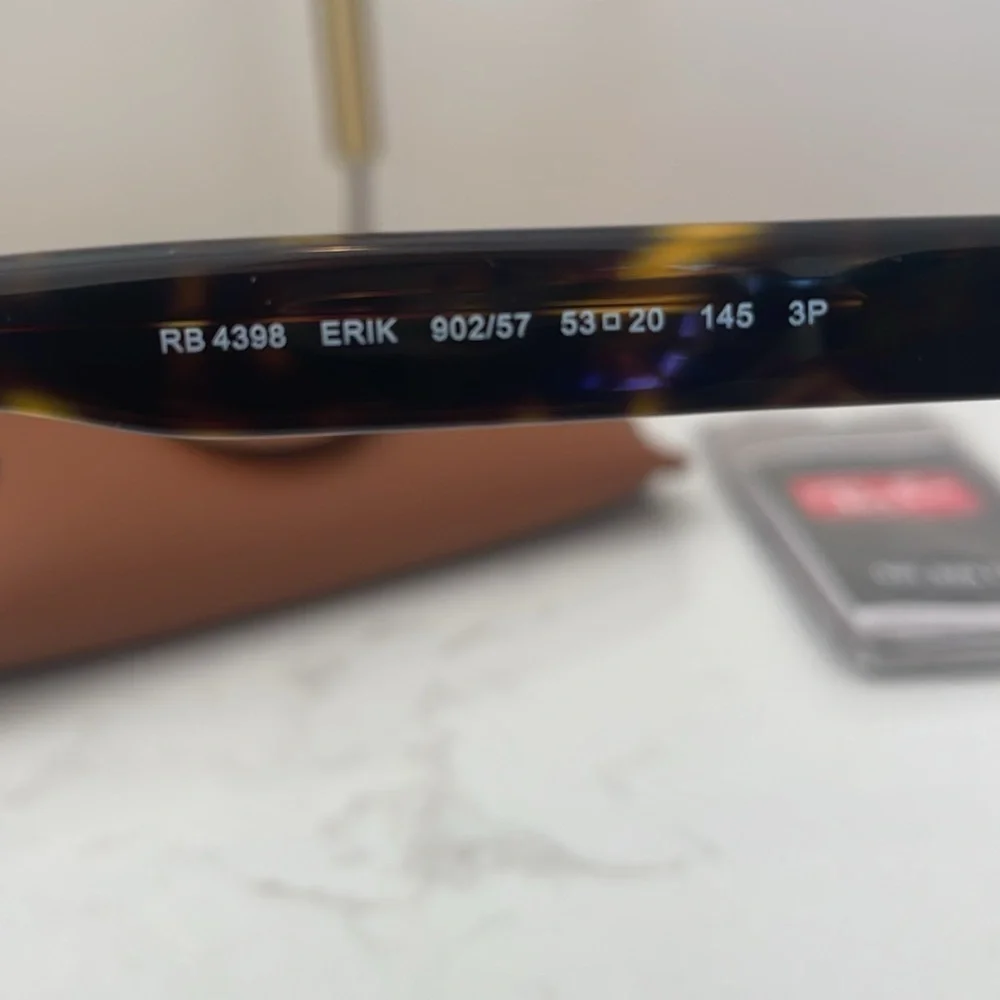Ray-Ban frame description