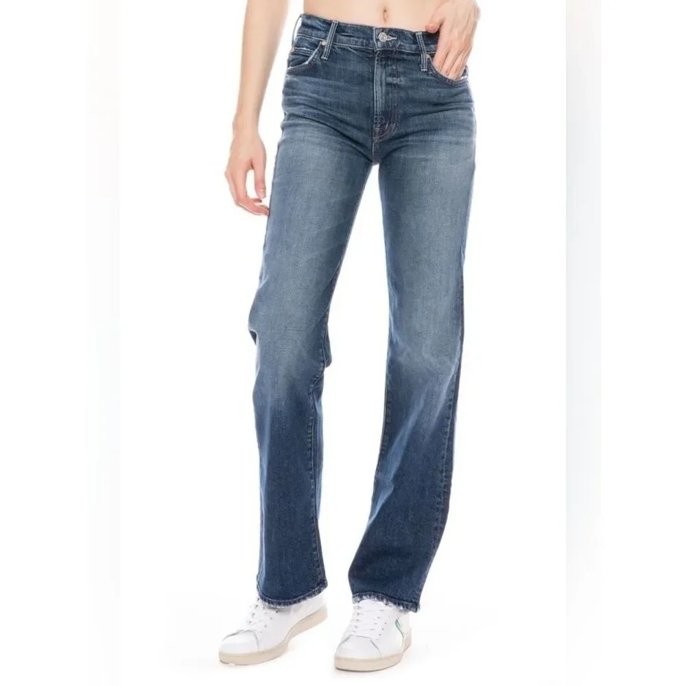 MOTHER high-rise, straight leg kick it jean in Tell it to the Pope Size 28