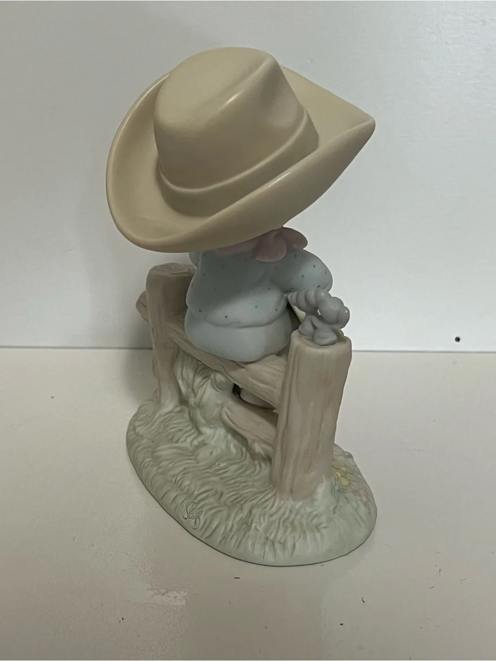 Precious Moments features cowboy