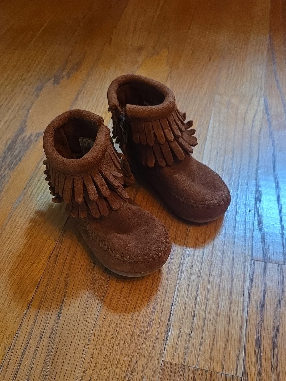 👪 Minnetonka Leather Double Fringe Ankle Boots Size 4