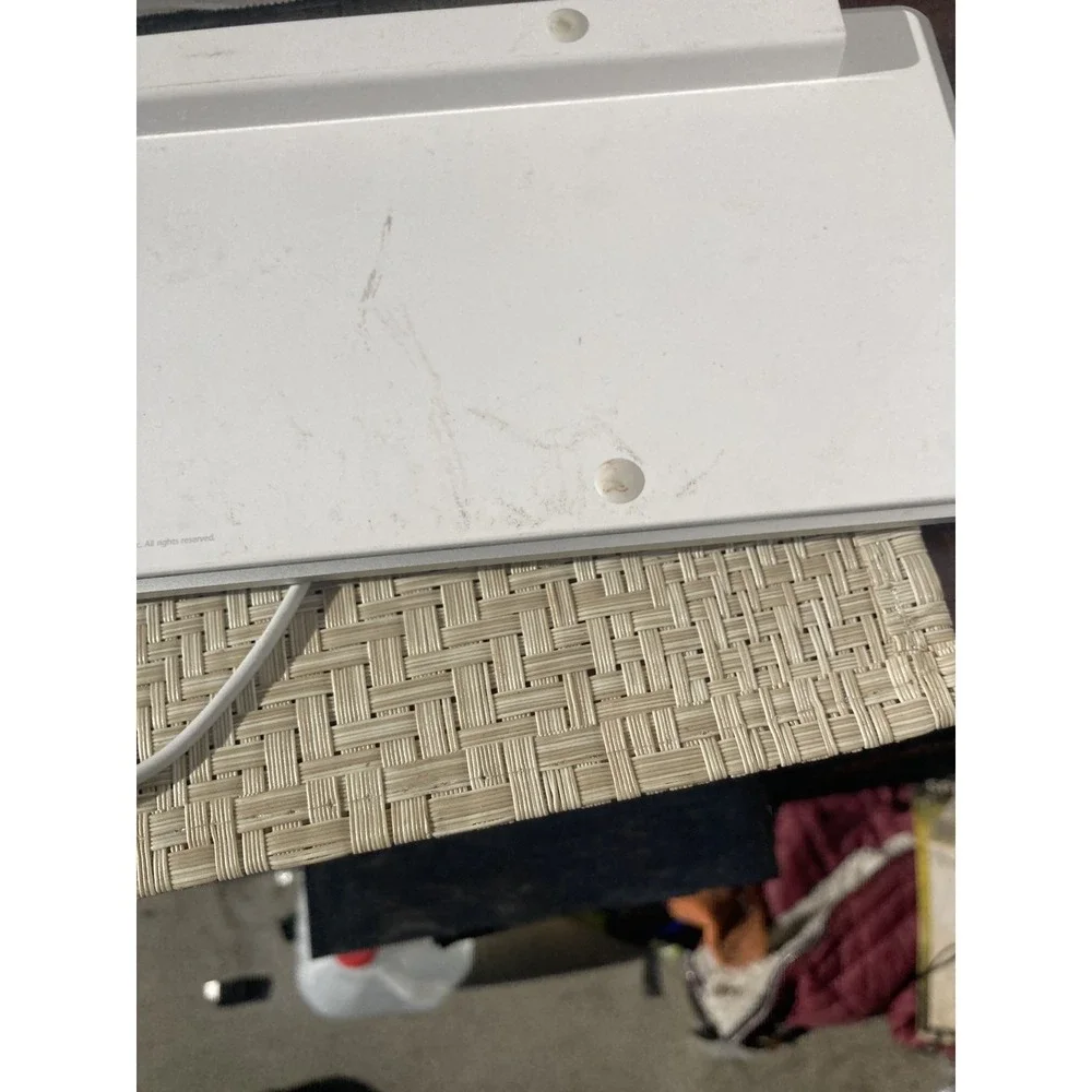 Apple genuine wired