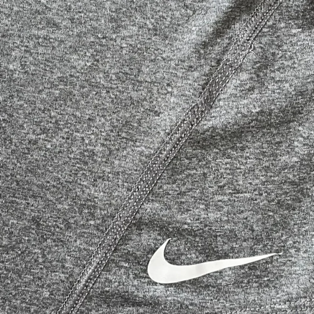 NIKE Dri-Fit 'Just Do It.' Gray Racerback Athletic Tank Top - Size XS