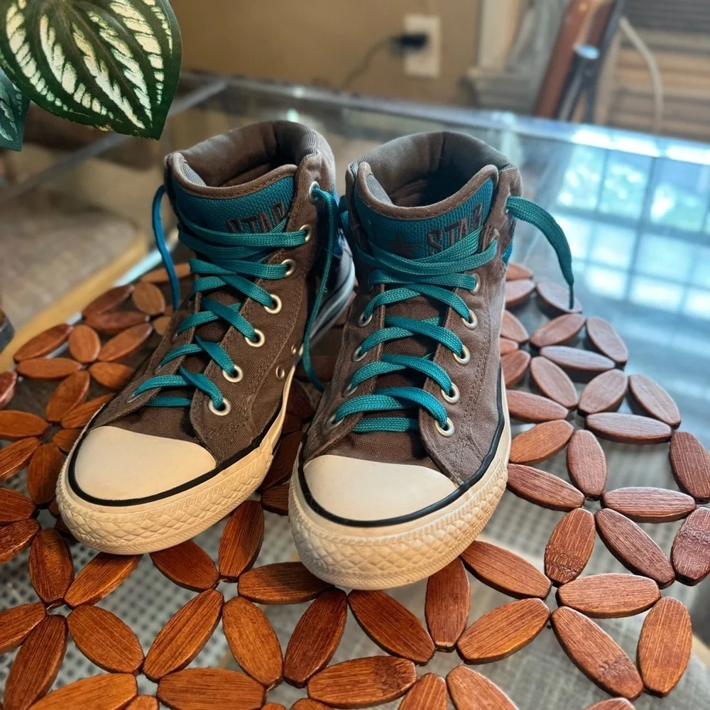 Converse stay stylish